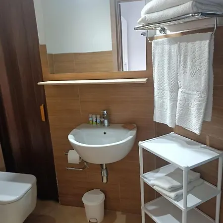 Nocleg ze śniadaniem L'attico 3*