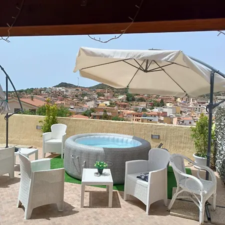 L'attico Bed & Breakfast *